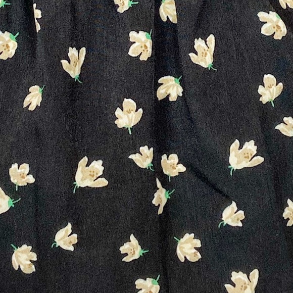 Etophe Studio Black Floral Top Straps Peplum Hem M - Picture 4 of 10
